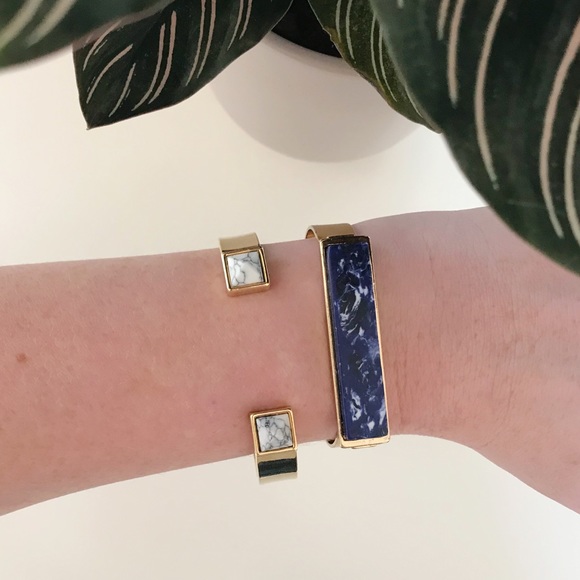 Assorted bracelet bundle - Picture 4 of 6